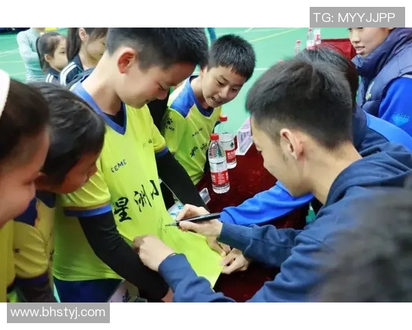 足球传递真情与梦想的激情之旅